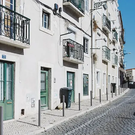 Apartment Charming Near The River And Santa Apolonia Metro
